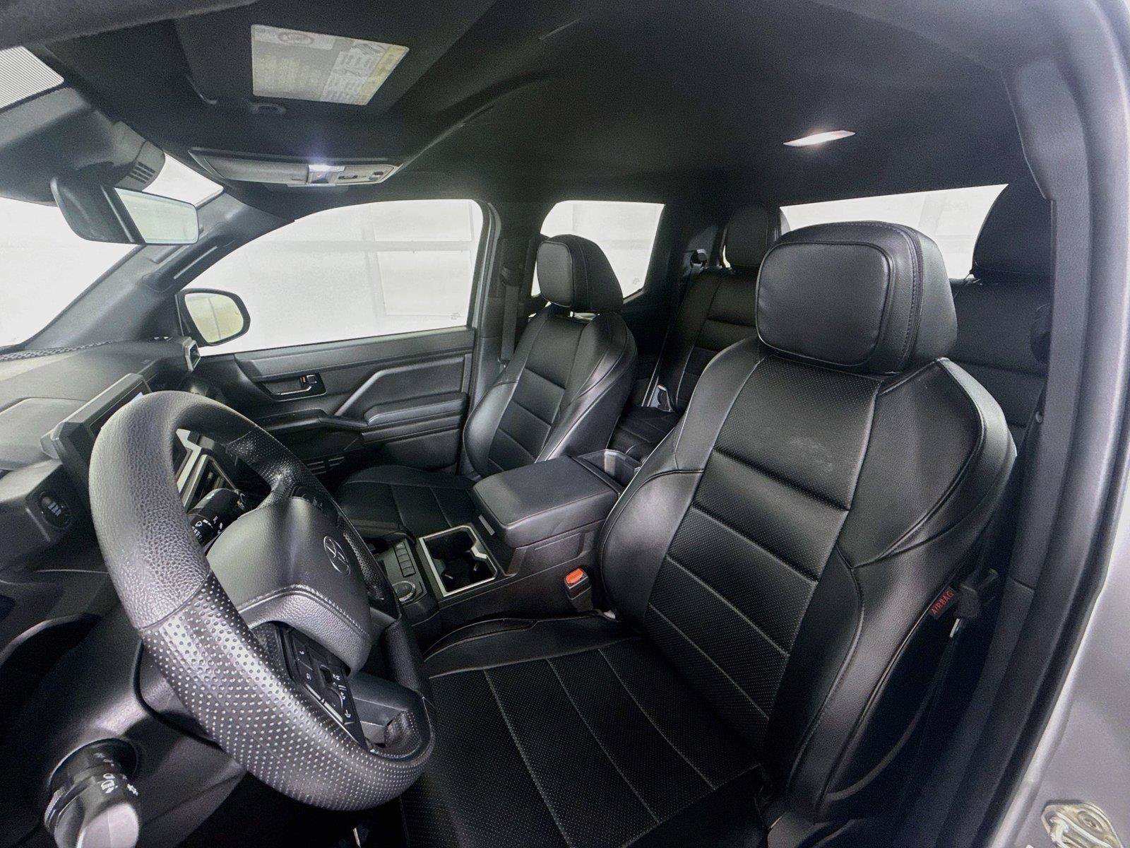Used 2024 Toyota Tacoma SR5 RWD image 10