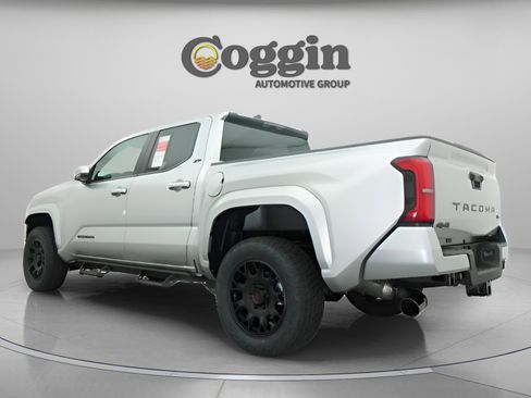 New 2026 Toyota Tacoma SR5 AWD/4WD image 11