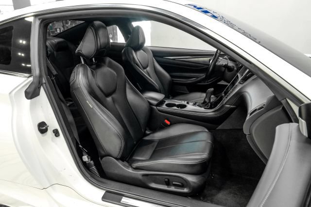 Used 2019 INFINITI Q60 3.0t Luxe RWD image 41