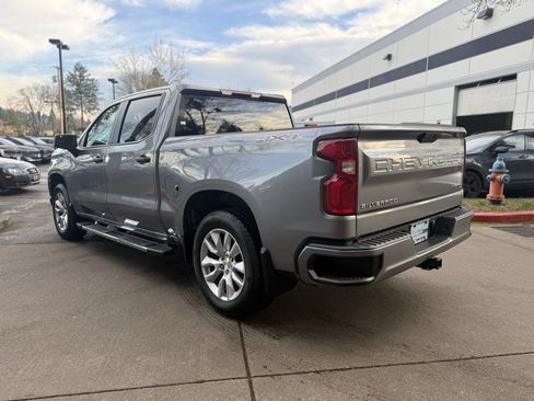 Used 2022 Chevrolet Silverado 1500 Custom w/ Safety Confidence Package image 10