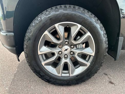 Used 2021 Chevrolet Silverado 1500 RST w/ All Star Edition Plus AWD/4WD image 39