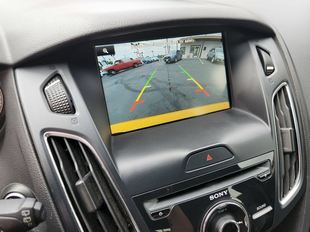Used 2015 Ford Focus ST w/ Equipment Group 401A FWD image 21