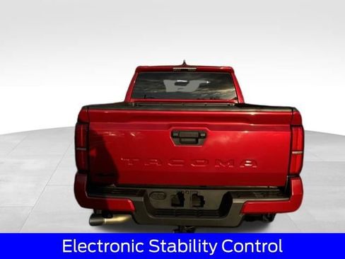 Used 2024 Toyota Tacoma TRD Off-Road image 7
