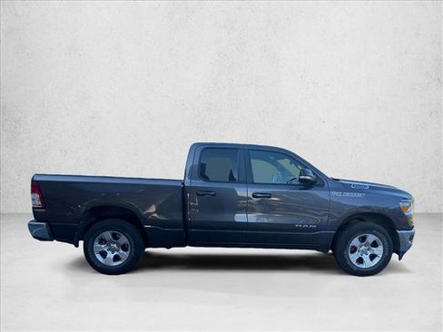 Used 2022 RAM 1500 Big Horn AWD/4WD image 4