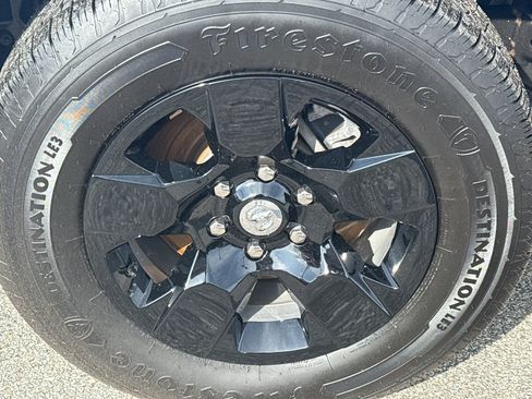 Used 2023 RAM 1500 Big Horn AWD/4WD image 9