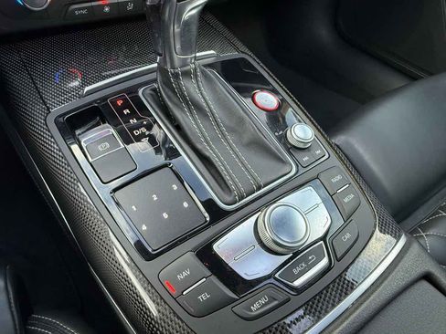 Used 2014 Audi S6 Prestige w/ Driver Assistance Package image 25