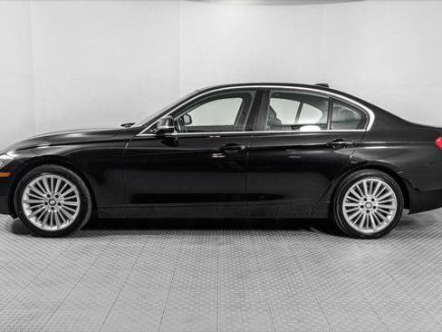 Used 2015 BMW 328i Sedan w/ Premium Package image 3