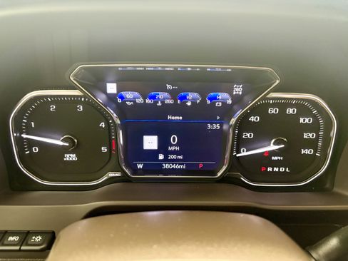 Used 2022 GMC Sierra 3500 Denali w/ Denali Ultimate Package image 18