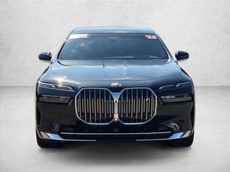 Used 2025 BMW i7 xDrive60 AWD/4WD video 2