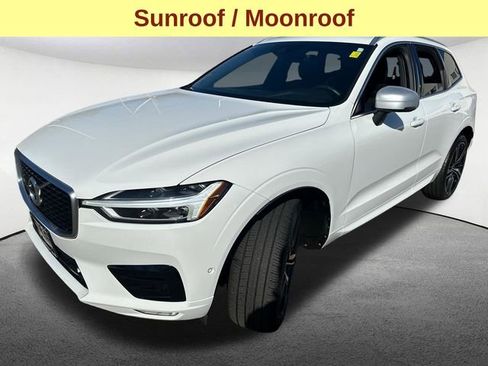 Used 2019 Volvo XC60 T5 R-Design w/ Protection Package AWD/4WD image 5