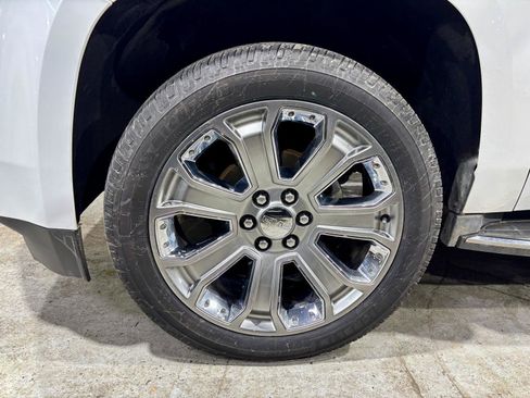 Used 2015 GMC Yukon XL Denali w/ Open Road Package image 47