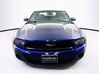 Used 2011 Ford Mustang Premium video 2