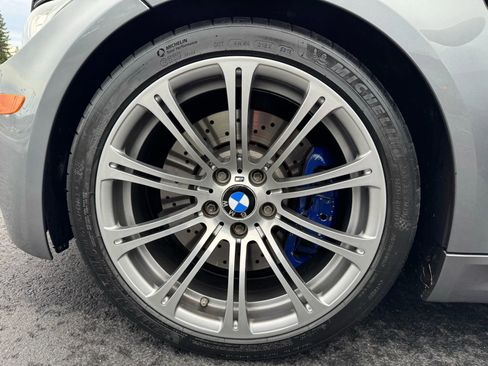 Used 2009 BMW M3 Convertible 2D image 23