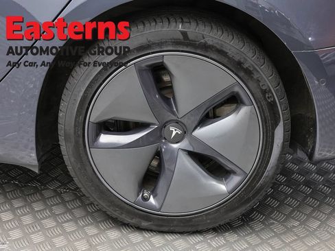 Used 2019 Tesla Model 3 Standard Range Plus RWD image 8