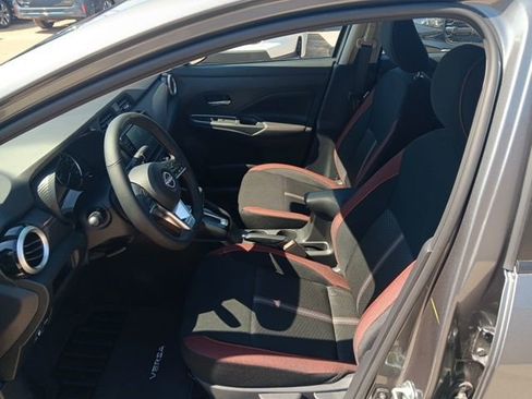 New 2025 Nissan Versa SR w/ Trunk Package image 20