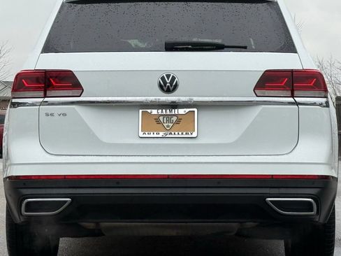 Used 2021 Volkswagen Atlas SE w/ Panoramic Sunroof Package FWD image 4