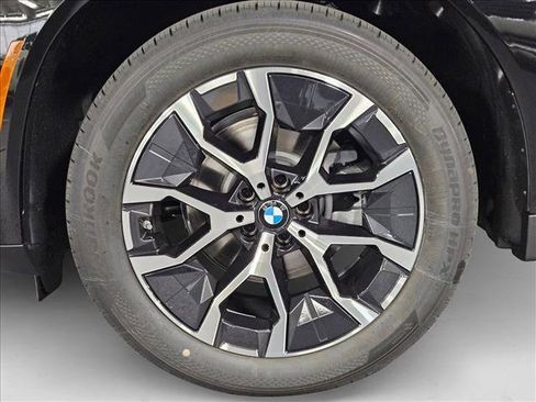 Used 2025 BMW X3 xDrive30i image 16