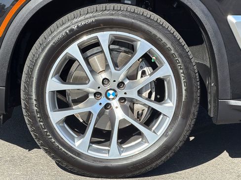 Used 2026 BMW X5 xDrive40i w/ Premium Package AWD/4WD image 38