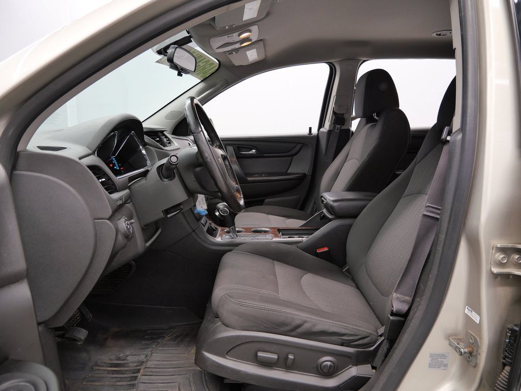 Used 2014 Chevrolet Traverse LT AWD/4WD image 13
