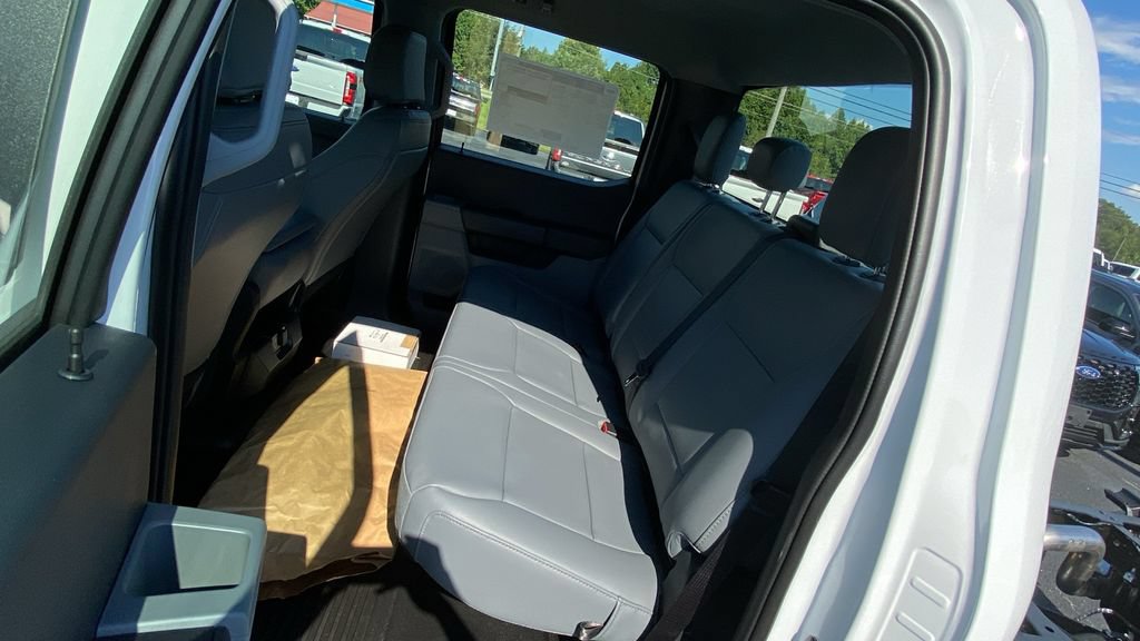 New 2026 Ford F350 XL AWD/4WD image 14