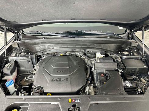 Used 2025 Kia Telluride S AWD/4WD image 36