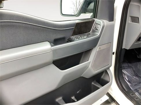 Certified 2022 Ford F150 Lariat image 11