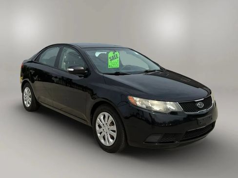 Used 2010 Kia Forte EX FWD image 1