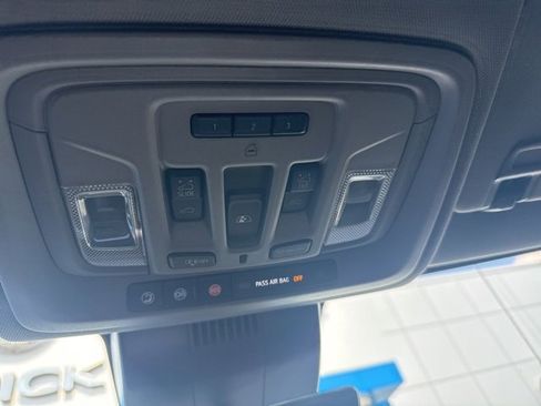 Used 2023 GMC Sierra 1500 Denali w/ Denali Reserve Package image 23