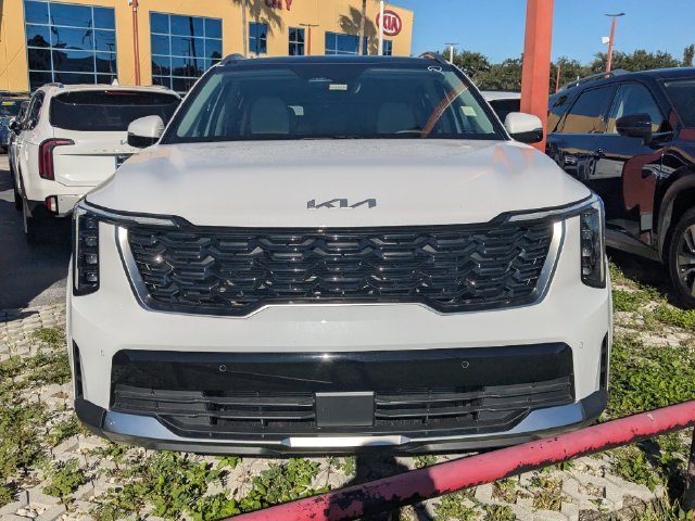 Certified 2026 Kia Sorento S w/ S Panoramic Sunroof Package FWD image 2