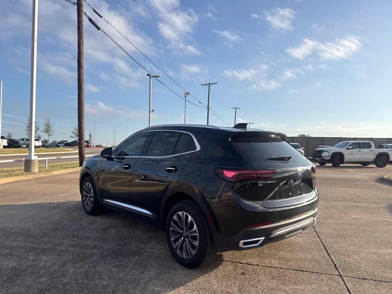 Used 2024 Buick Envision Preferred AWD/4WD image 17