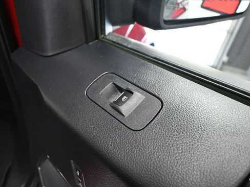 Used 2019 Ford F150 Lariat w/ Equipment Group 502A Luxury AWD/4WD image 48