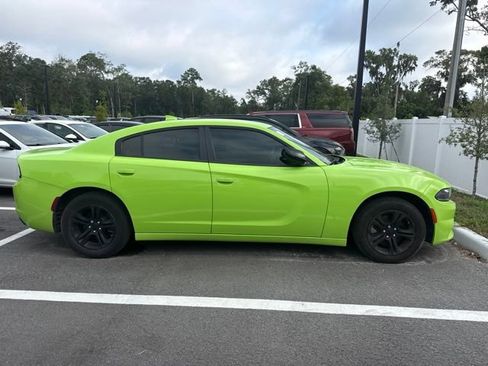 Used 2023 Dodge Charger SXT w/ Cold Weather Package RWD image 2