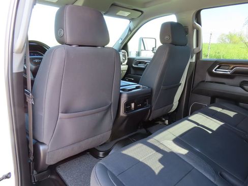 Certified 2024 Chevrolet Silverado 1500 RST w/ Convenience Package II AWD/4WD image 31