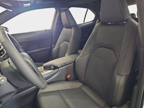 New 2026 Lexus UX 300h AWD image 18