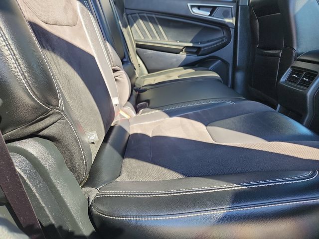 Used 2019 Ford Edge ST AWD/4WD image 30