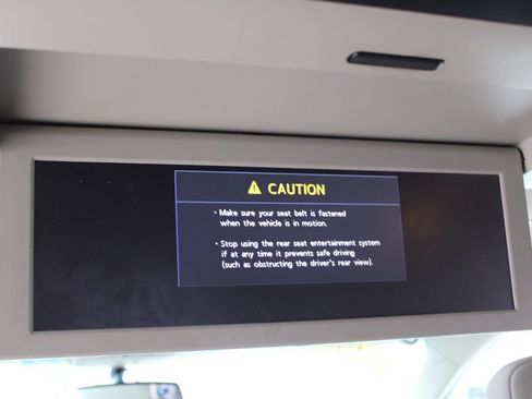 Used 2017 Toyota Sienna XLE Premium image 30