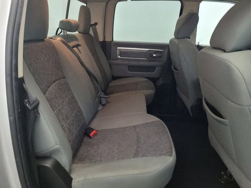 Used 2019 RAM 1500 Big Horn w/ Rambox Value Package AWD/4WD image 19