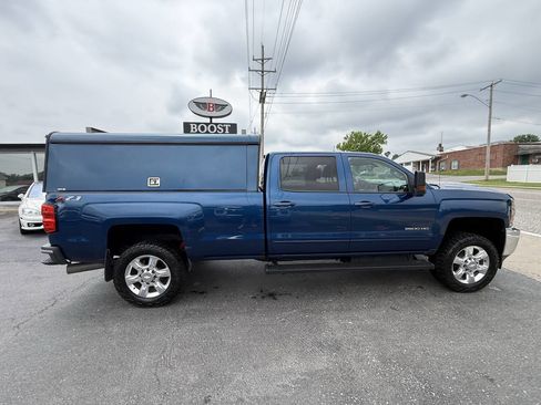 Used 2018 Chevrolet Silverado 2500 LT w/ LT Fleet Convenience Package AWD/4WD image 8