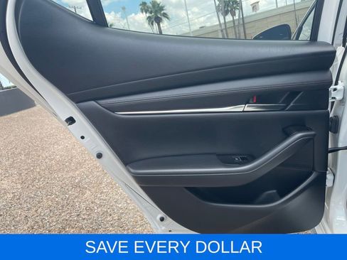 Used 2024 MAZDA MAZDA3 s FWD image 15