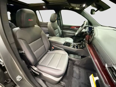 New 2026 Chevrolet Traverse Z71 w/ Driver Confidence Package AWD/4WD image 33