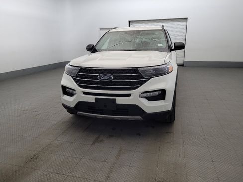 Used 2022 Ford Explorer XLT w/ Equipment Group 202A AWD/4WD image 15