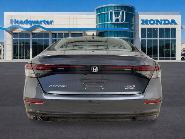 New 2026 Honda Accord Touring image 4
