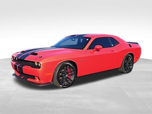 Used 2023 Dodge Challenger SRT Hellcat RWD image 4