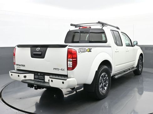 Used 2016 Nissan Frontier PRO-4X w/ Pro-4x Luxury Package AWD/4WD image 3