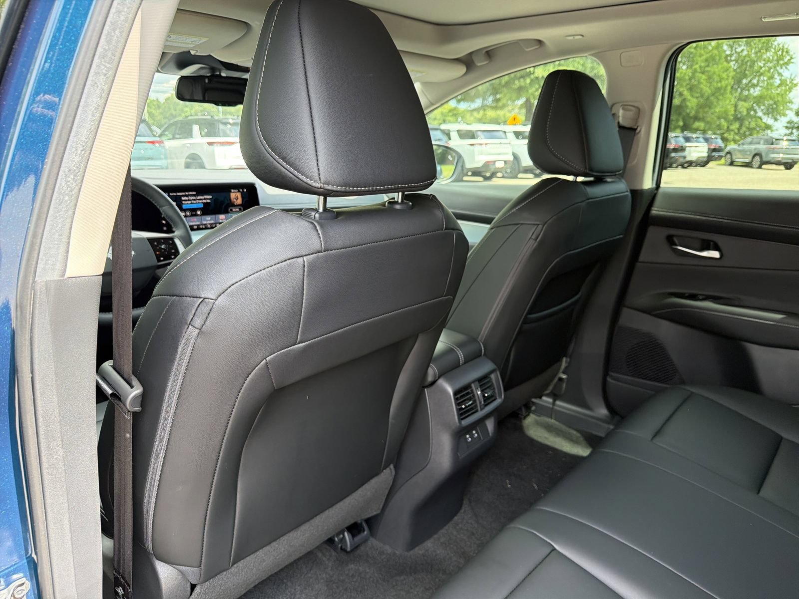 Certified 2025 Nissan Murano SL w/ Cargo Package AWD/4WD image 22