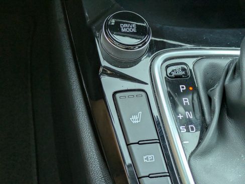 Certified 2024 Kia Seltos EX FWD image 27