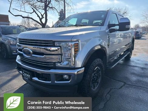 Used 2018 Ford F250 Lariat w/ Lariat Value Package image 1