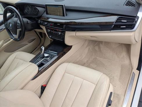 Used 2015 BMW X5 xDrive35d image 30