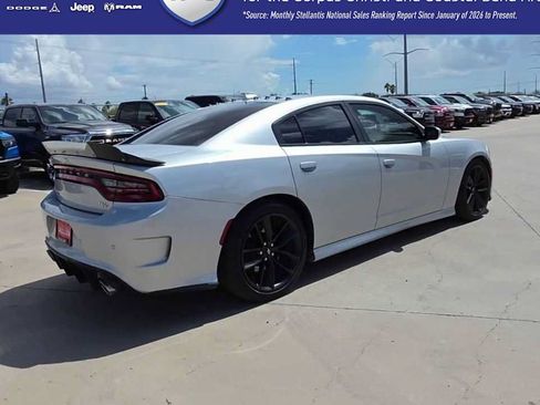 Used 2020 Dodge Charger R/T w/ Performance Handling Group RWD image 8