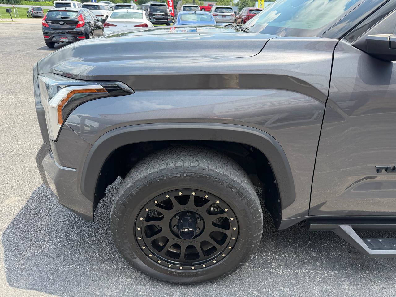 Used 2022 Toyota Tundra SR5 AWD/4WD image 11